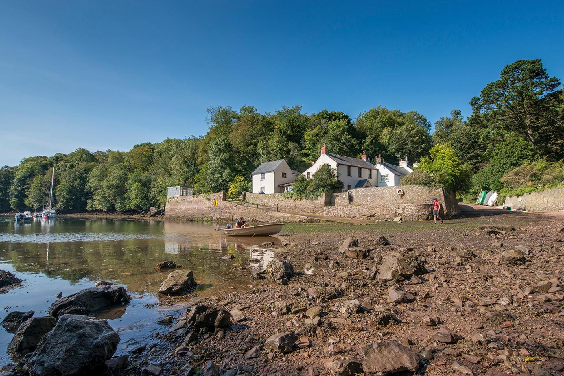 Sloop Inn Cottage Хавърфордуест Екстериор снимка