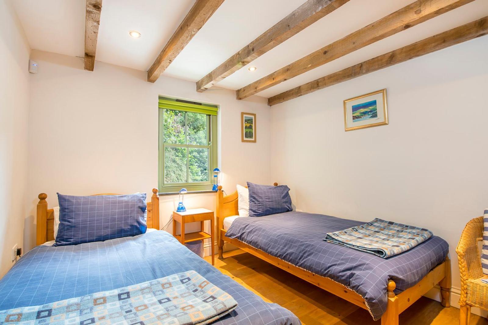Sloop Inn Cottage Хавърфордуест Екстериор снимка